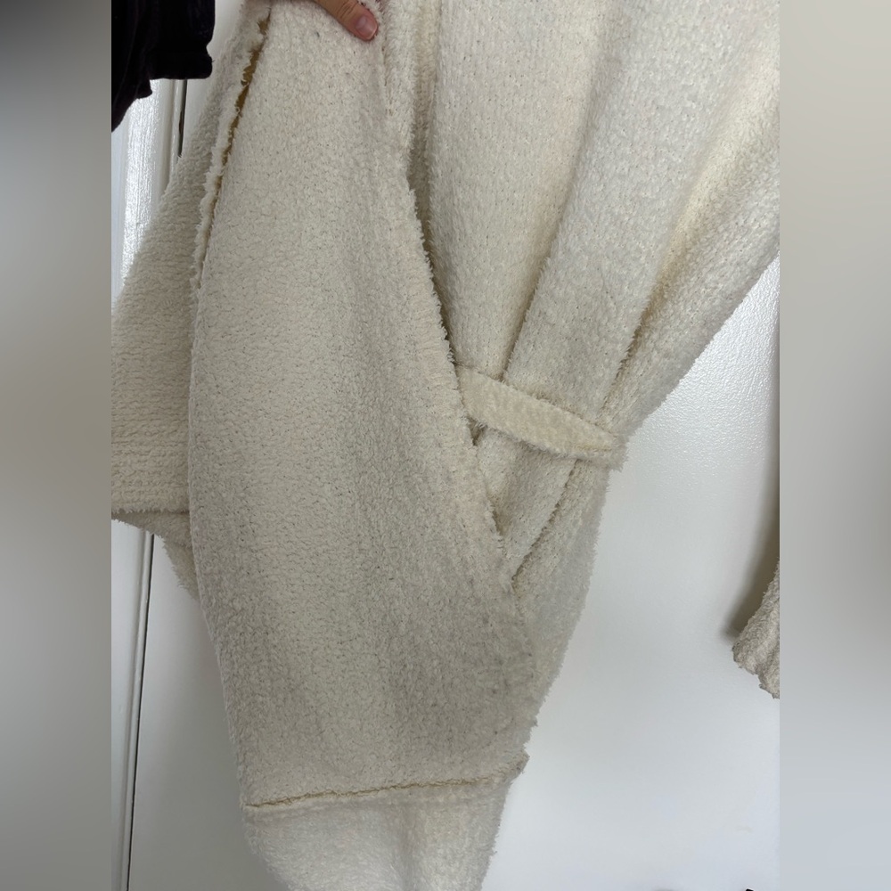 SKIMS Cozy Cream Knit Robe - Picture 8 of 8